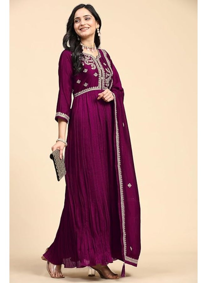 TRENDMALLS 2XL طقم بدلة نسائية من الحرير المطرز من فيتشيترا للنساء من تريندمالز، يتكون من سالوار، أناركالي، كورتا، ودوباتا - Image 3