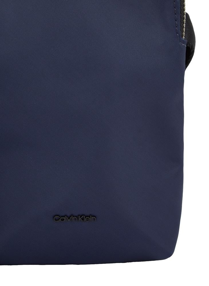 CALVIN KLEIN BUSINESS REPORTER BAG  - Image 3