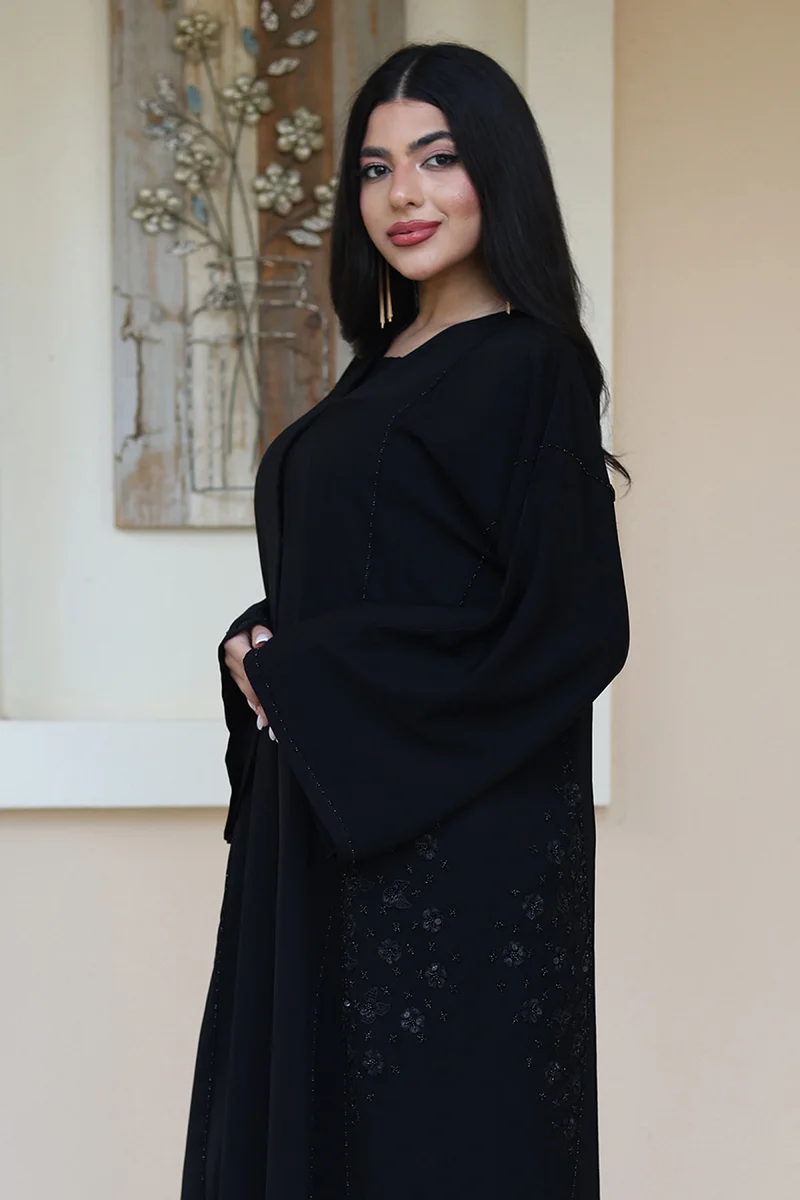NUKHBAA Black versatile abaya-779