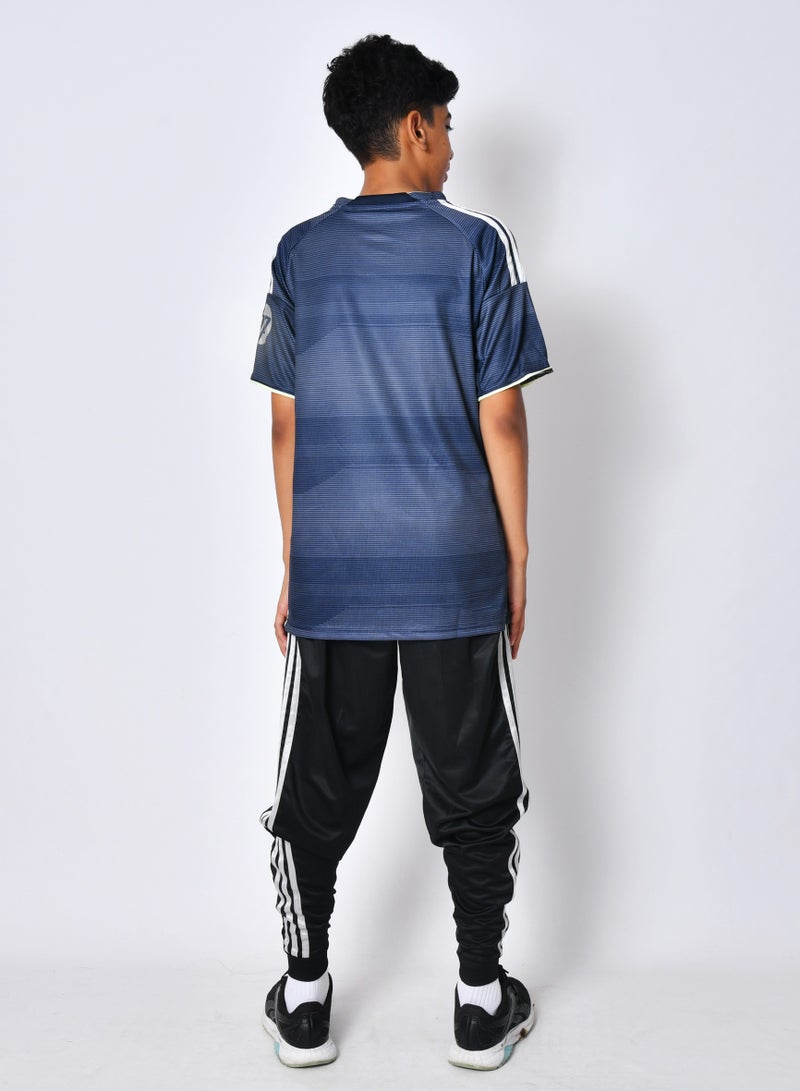 Real Madrid kit sport (T-shirt with pants) - Image 3