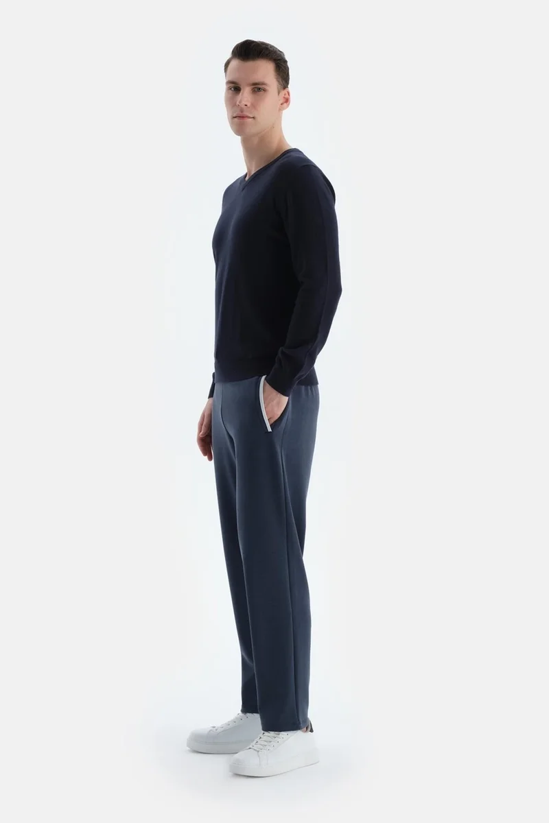 داجي Navy Blue Men's Cashmere Blend V Neck Sweater