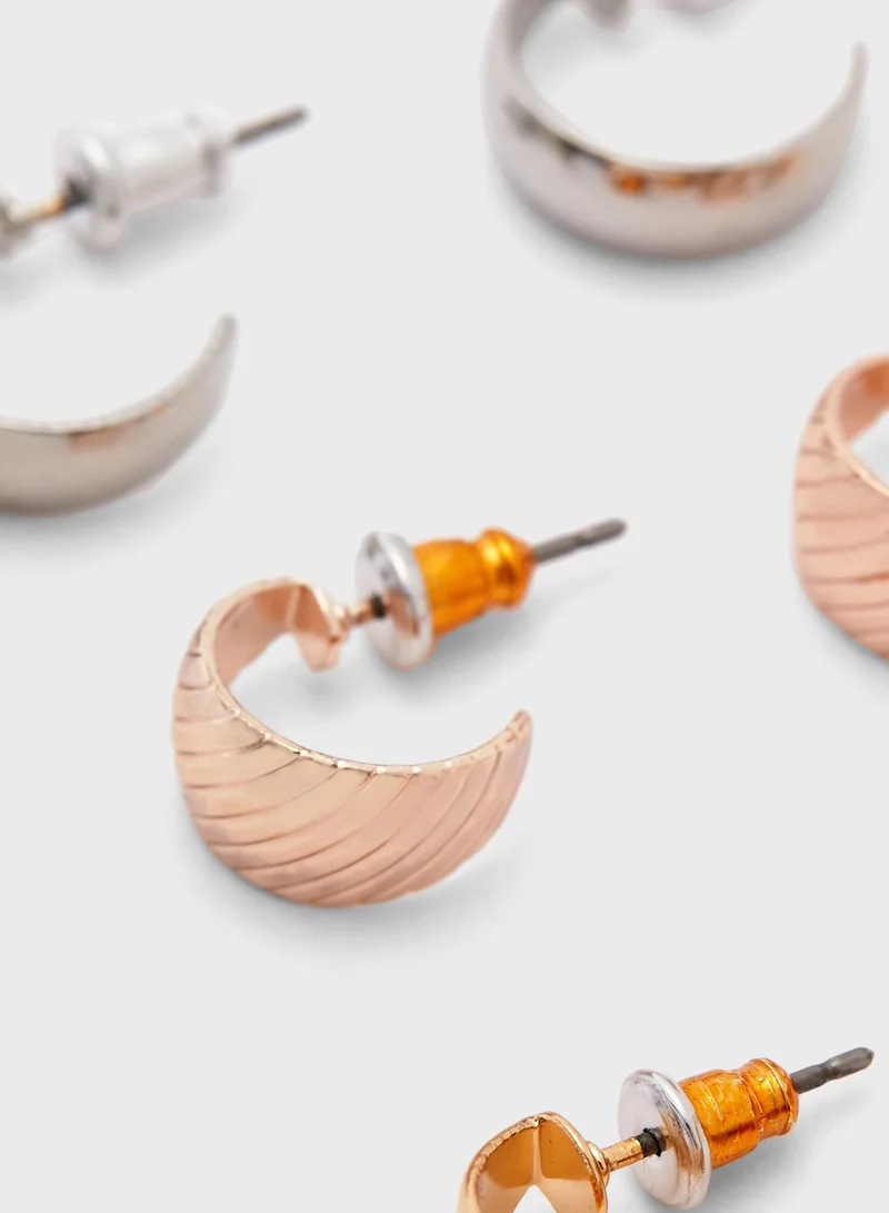 FOREVER 21 Half Moon Hoop Earring