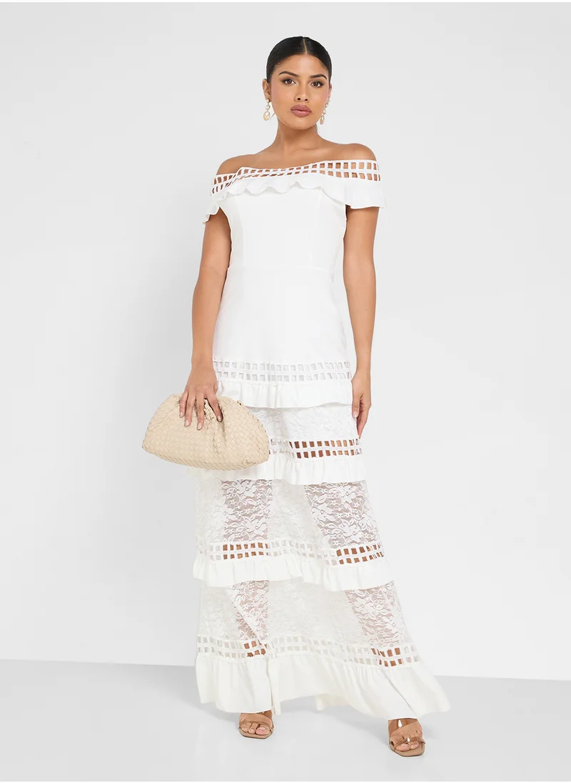 ايلا Off Shoulder Lace Dress