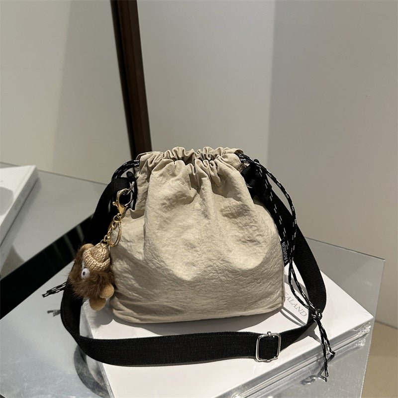 Super Fire Casual Nylon Cloth Bucket Bag Women'S Fashionable Summer Student Class Shoulder Crossbody Bag Small Bag - Image 1