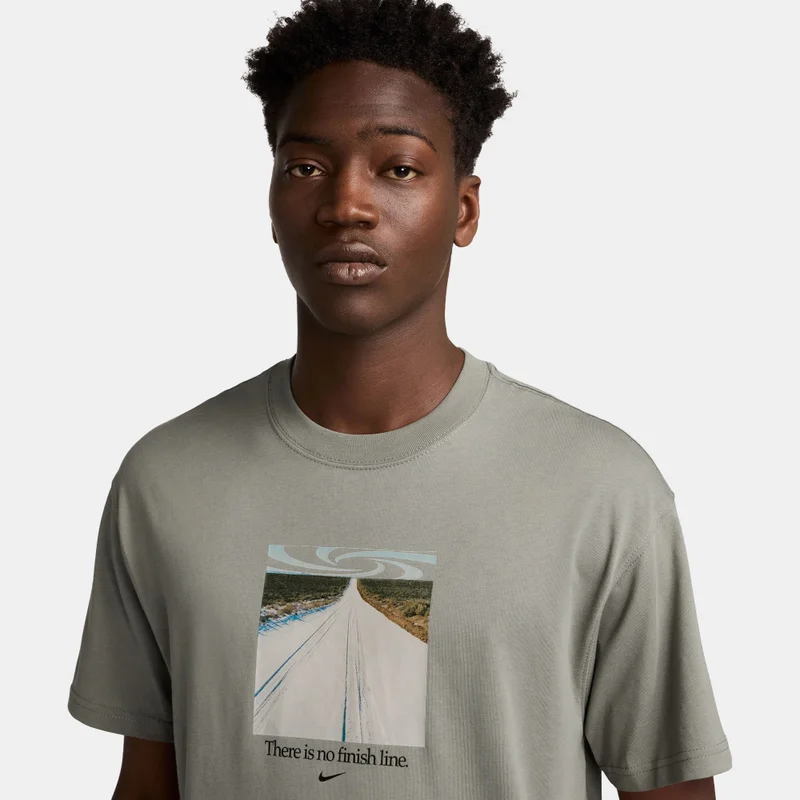 Nike Men's Sportswear Max90 T-Shirt