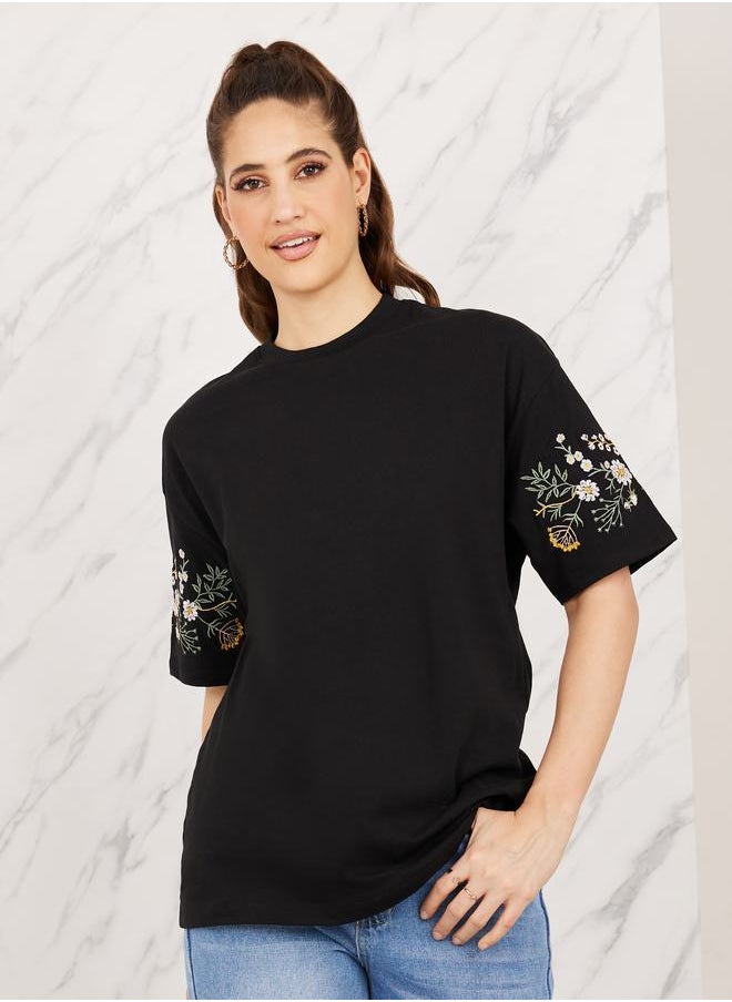 Styli - Oversized Embroidered Longline T-shirt - Image 1