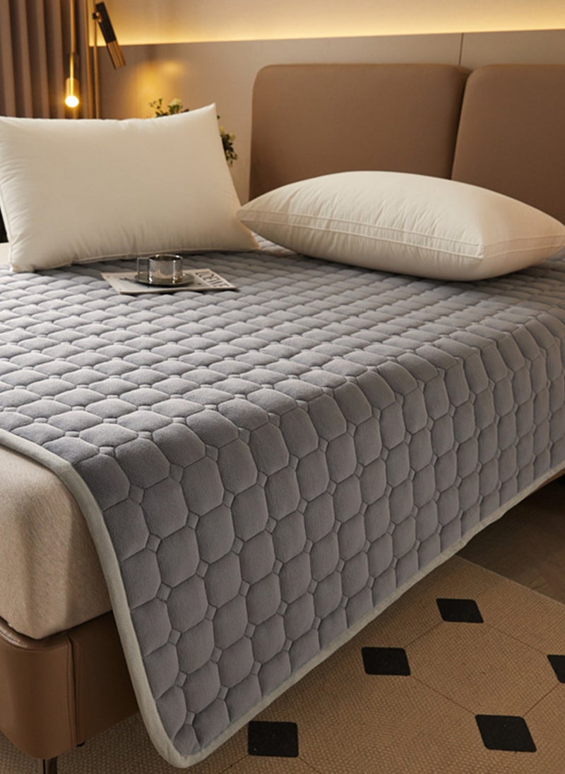 Sharpdo - Winter Plush Quilted Thick Milk Velvet Mattress, Anti-Static Soft Mattress 180*200cm - Image 1