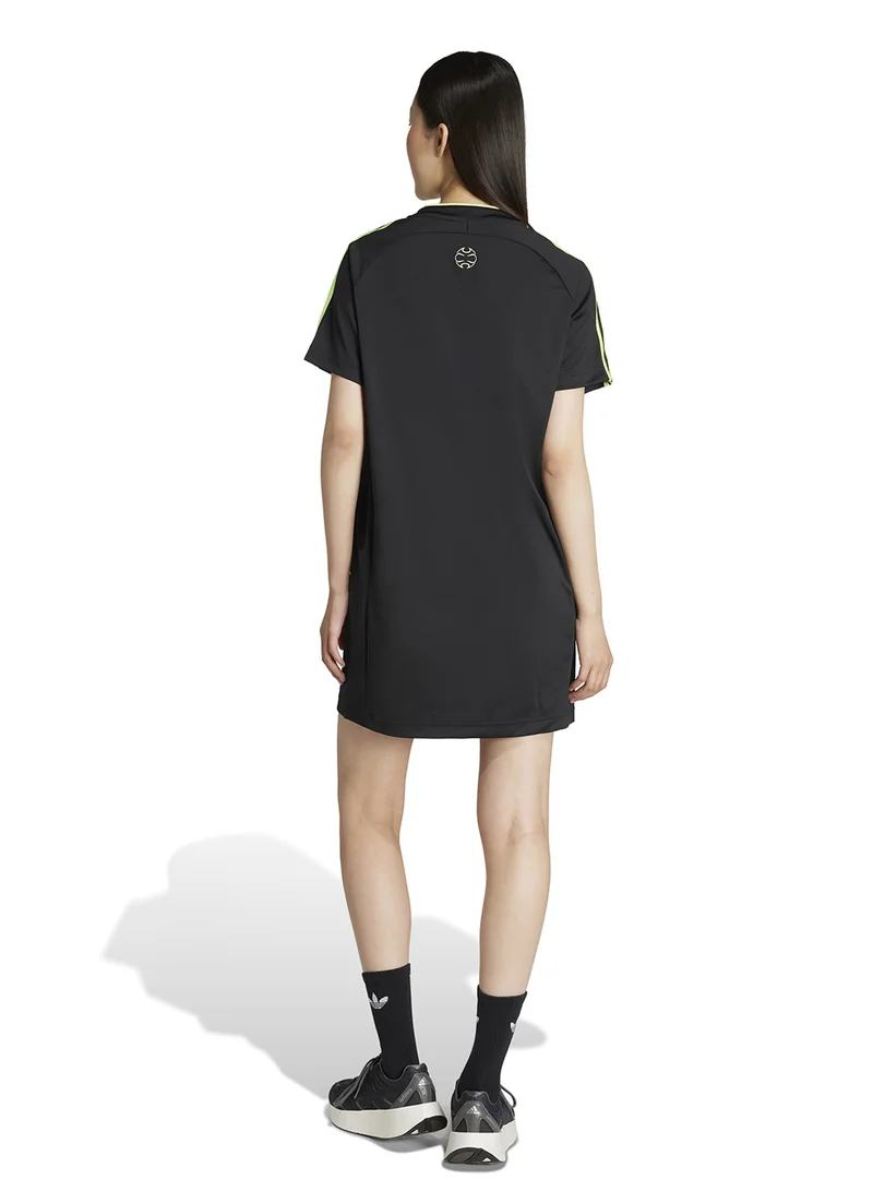 adidas Originals Adicolor Teamgeist T-Shirt Dress