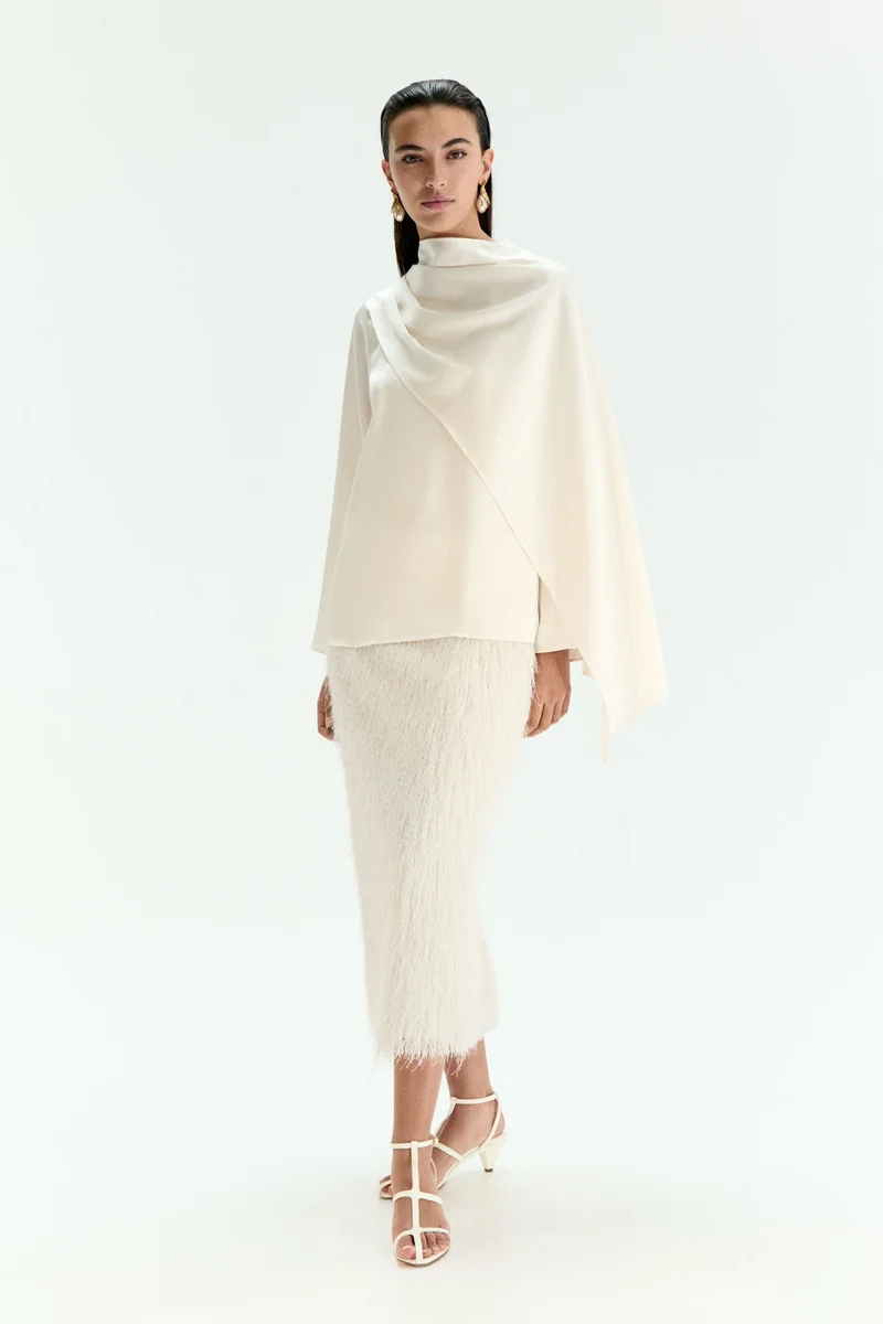 اتش اند ام تنورة بنسيل بشراشيب