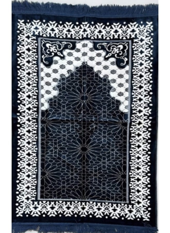 Luxurious embroidered prayer rug, Turkish made, size 80*120 cm - Image 5