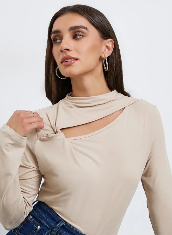 ستايلي بلوزة بأكمام طويلة بقصات