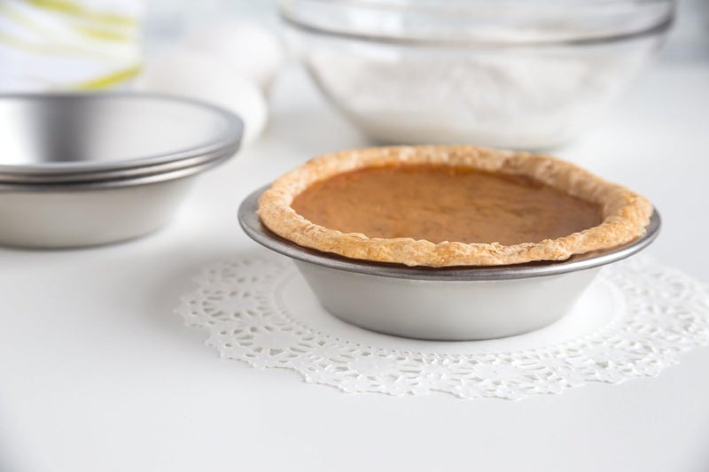 Fox Run 5-Inch Pie Pan Set, Tin-Plated Steel, 4-Piece for Miniature Pies - Image 4