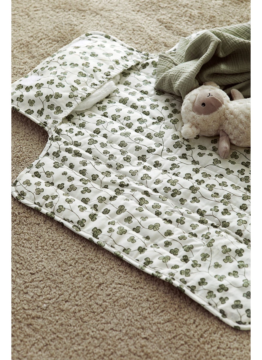 H&M Foldable Changing Mat  - Image 4