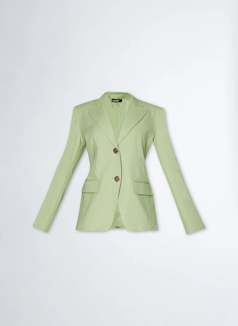 ليو جو بليزر بقصة ضيقة