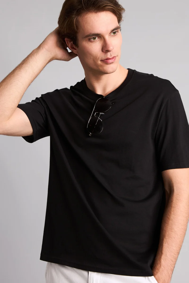 Regular Fit Crew Neck Short Sleeve T-Shirt