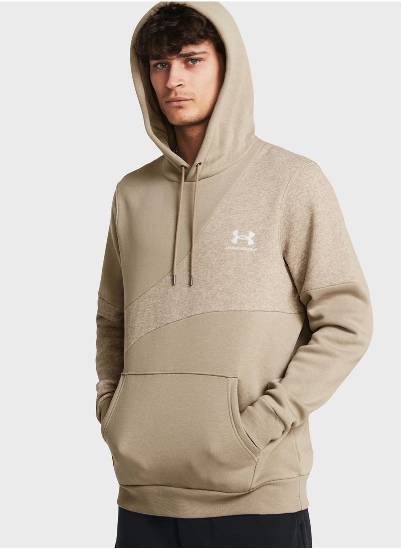 UNDER ARMOUR - Essential Fleece Blocked Hoodie - Image 1