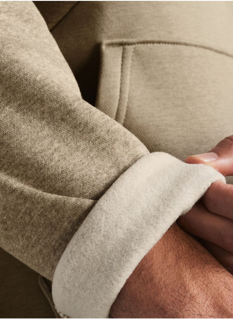 UNDER ARMOUR - Essential Fleece Blocked Hoodie - Image 1