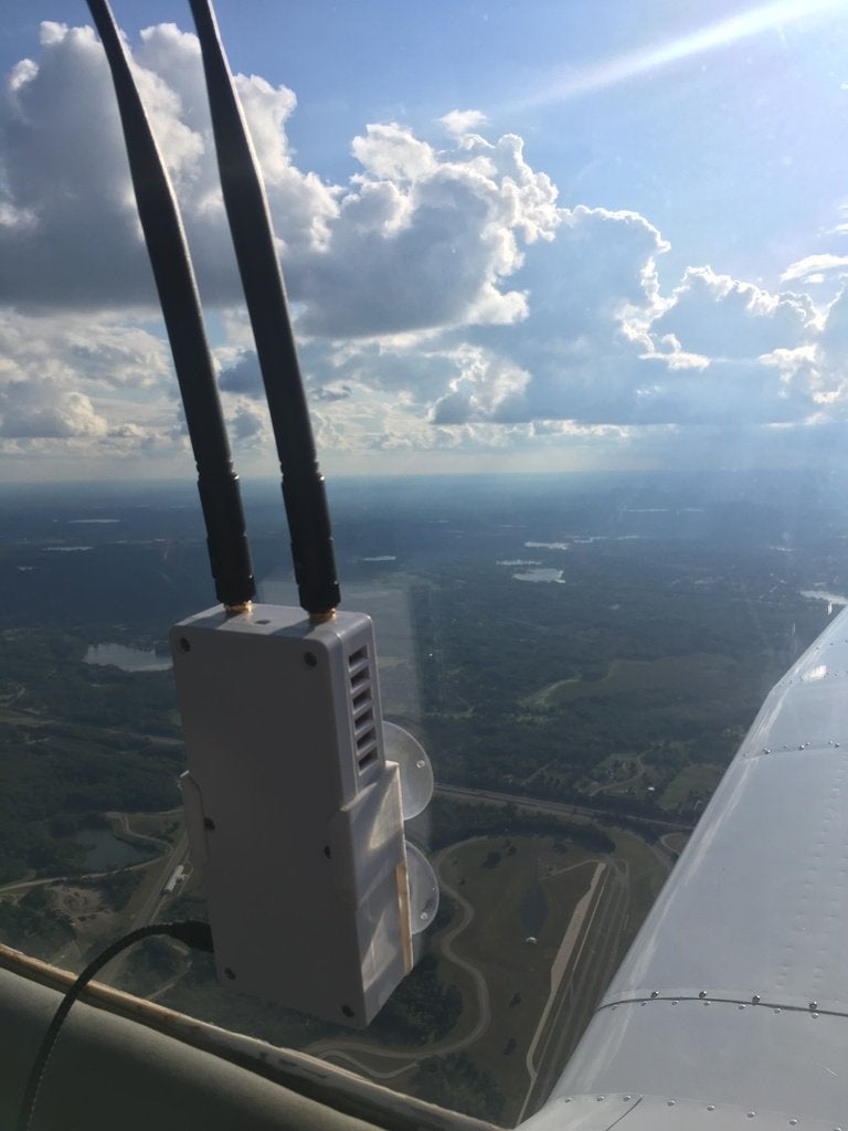 Stratux Case Suction Mount - Image 2