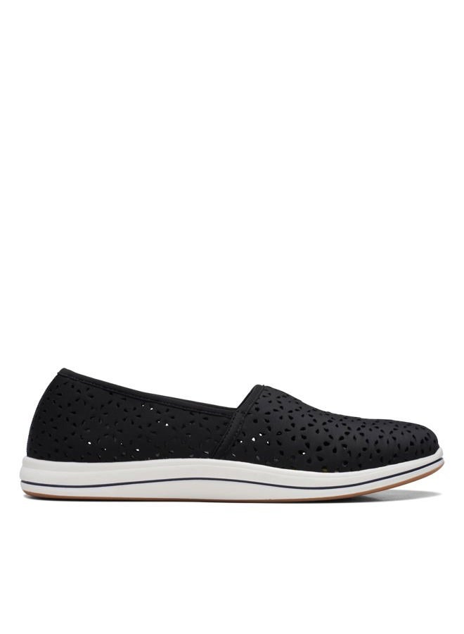 clarks حذاء نسائي بريز إميلي لوفر، أسود صناعي، 39.5 EU - Image 2