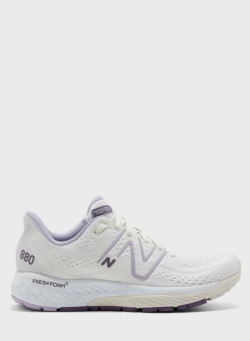 New Balance 880 Sneakers