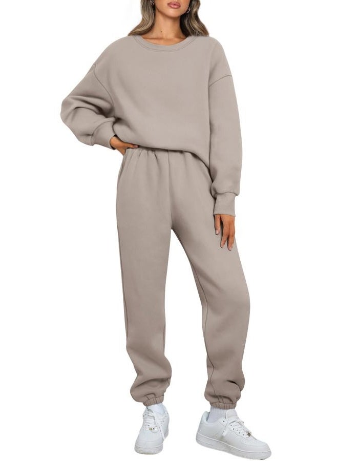 AUTOMET Womens 2 Piece Outfits Oversized Sweatsuit Fall Fashion 2023 Track Suits Matching Sets Sweatshirts Going Out Casual Winter Clothes Sweatpants with Pockets - Image 1