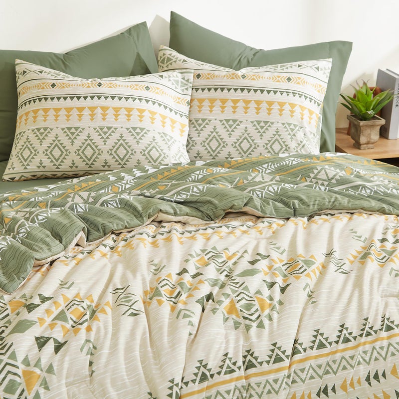 Geniospin King Size Comforter Set- 7 Pieces Boho Bed in a Bag, Western Bedding Set for All Seasons, Reversible Aztec Bedding, Lightweight Comforter Bed Set with Sheets, Pillowcases & Shams - Image 4
