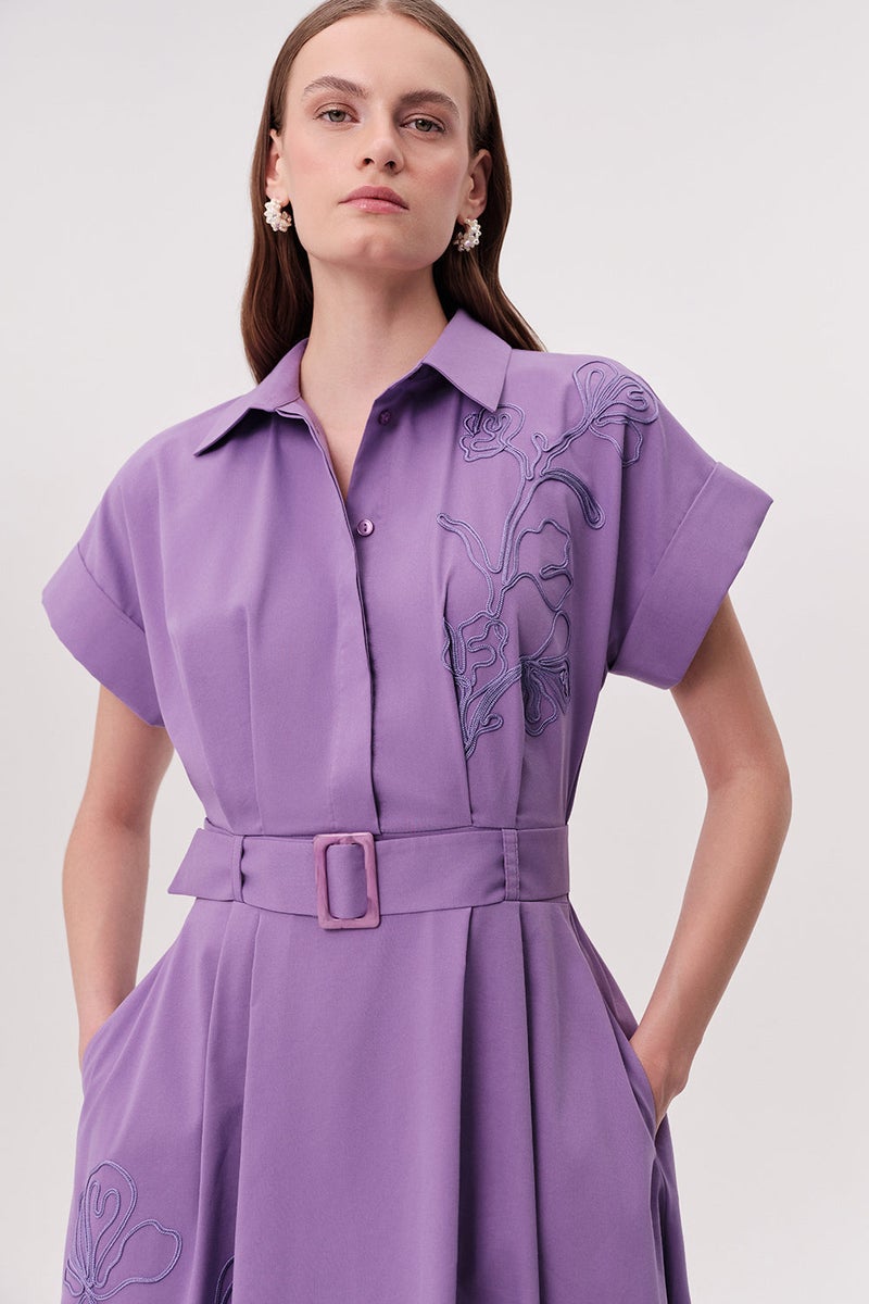 EXQUISE Shirt Collar Short Sleeve Belted Pocketed Regular Midi Lilac Dress - Image 4