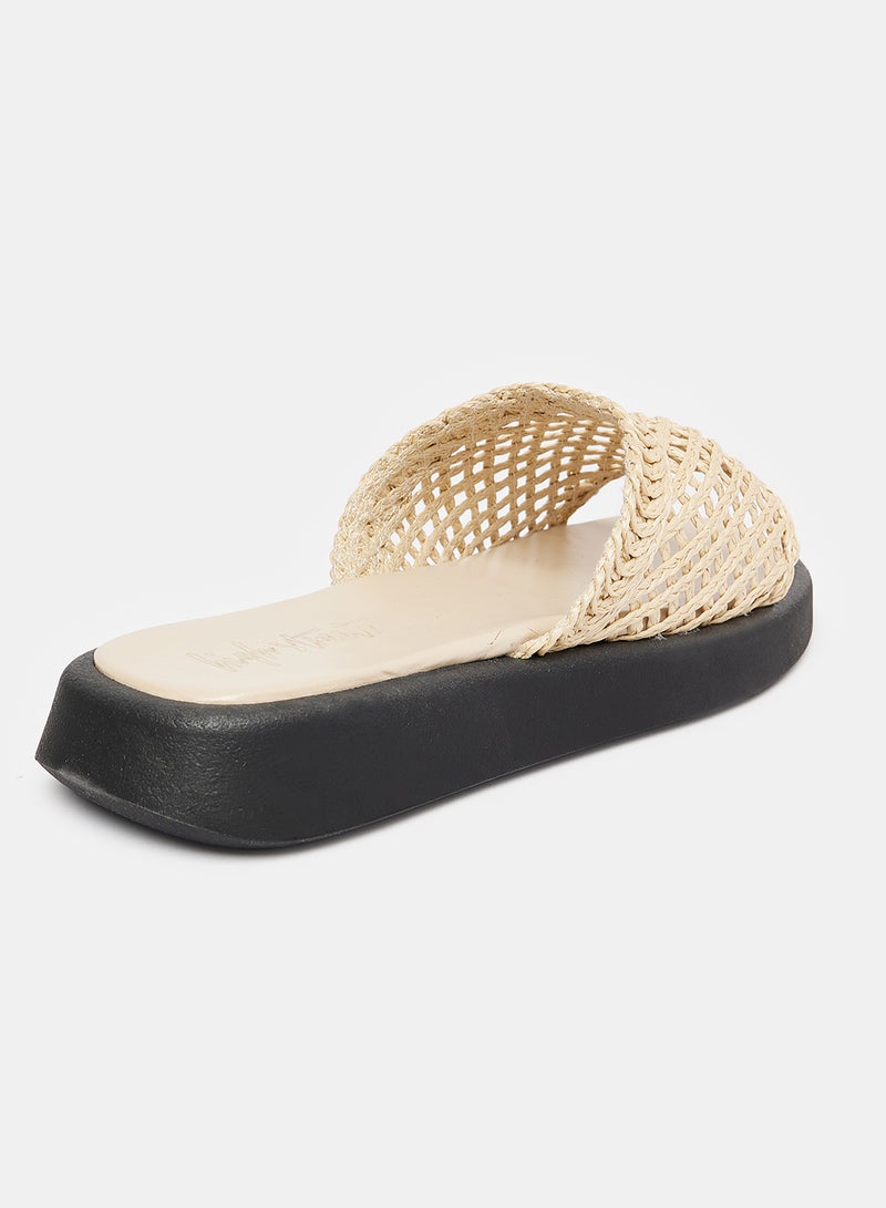 High Streets Women's slippers - Image 2