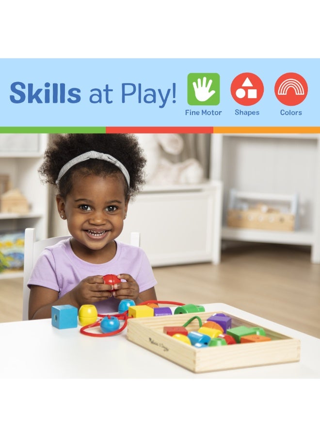 Melissa & Doug خواتم لاسي من ميليسا ودوج - لعبة تعليمية مع 30 خرزة خشبية و2 حبل - Image 4