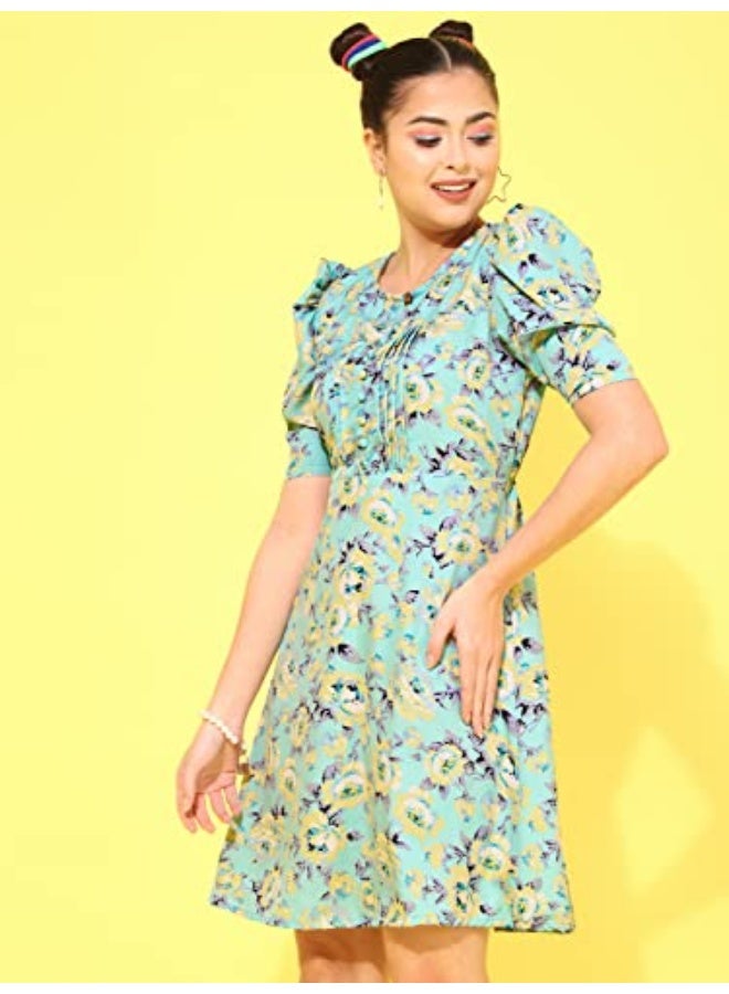 Oomph! Women's Western & Fusion wear Below Knee Shift Light Green Dress in Crepe Fabric with Round Neck and Puff Sleeves - md620m - Image 3