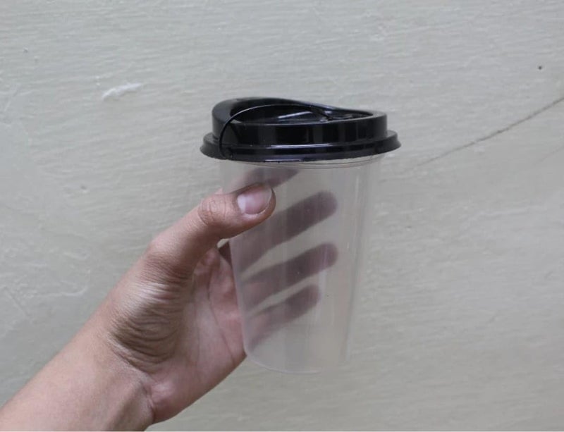 Hygiene Packaging عبوة زجاجية صحية مع غطاء كأس موكتيل قابلة لإعادة الاستخدام سعة 250 مل عبوة من 50 شفافة - Image 2