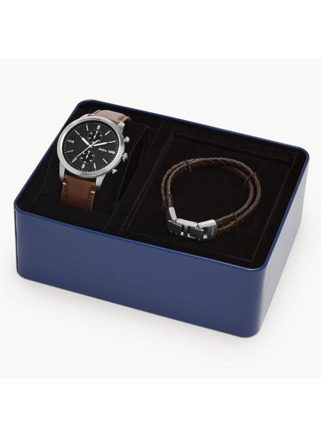 فوسيل Men Leather Chronograph Wrist Watch FS5967SET with Multi-Strwith Bracelet - Image 2