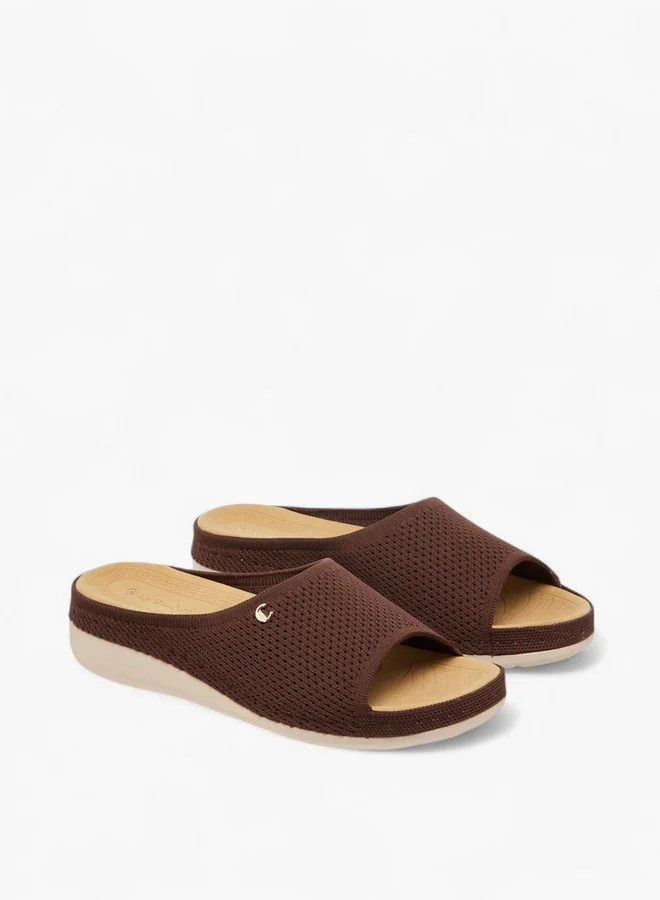 Le Confort Flyknit Textured Slip-On Comfort Sandals
