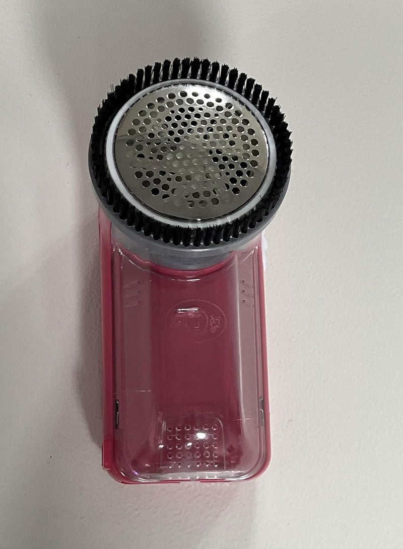 Rubik Fabric Shaver, Electric Rechargeable Lint Remover Easily Removes Pills Fuzz Bobbles and Pet Hair from Clothes and Blankets - Pink - Image 4