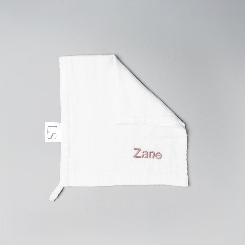 Lovingly Signed Personalized Bamboo Muslin Cloths - White (Pack of 3) - Image 1