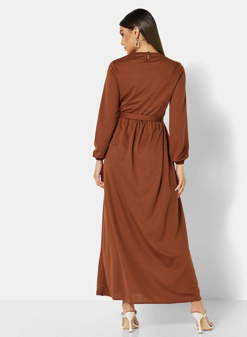 مودانيسا فستان بحزام ولون سادة