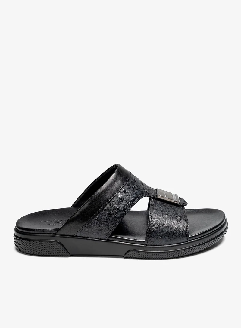 ميلانو أدمون