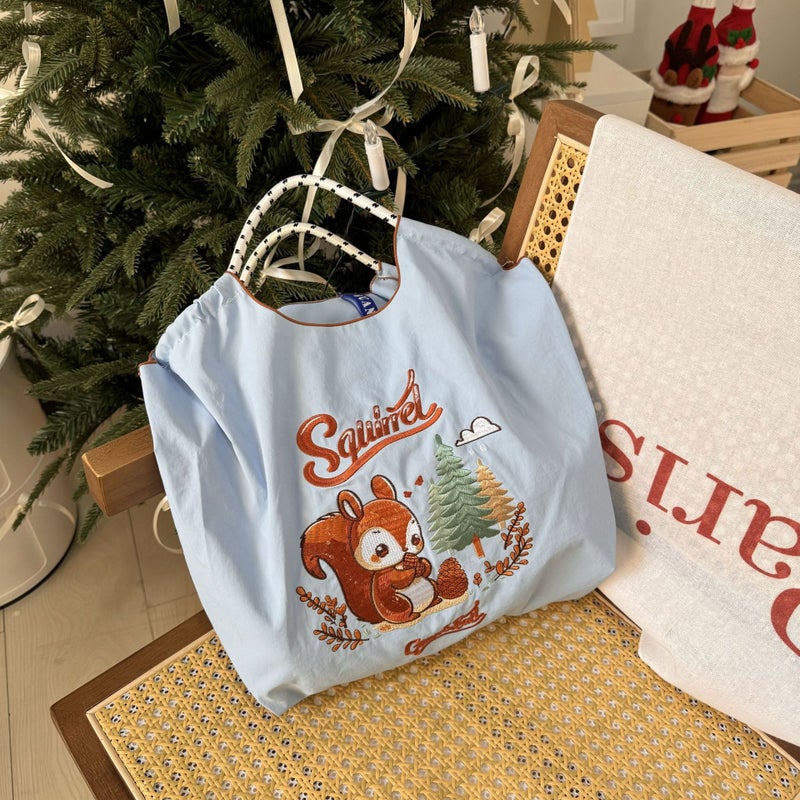 New Embroidered Shopping Bag Beni Dragon Day Bag Capacity Large Capacity Single Shoulder Female Fashion Niche Shopping Summer - Image 4