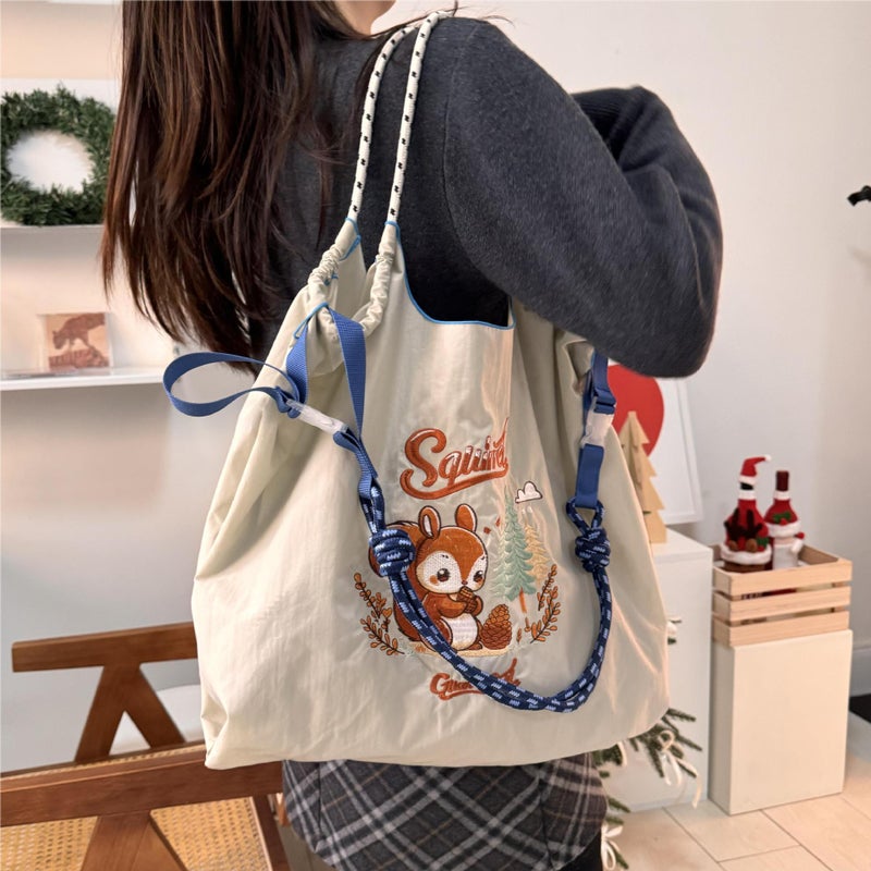 New Embroidered Shopping Bag Beni Dragon Day Bag Capacity Large Capacity Single Shoulder Female Fashion Niche Shopping Summer - Image 2