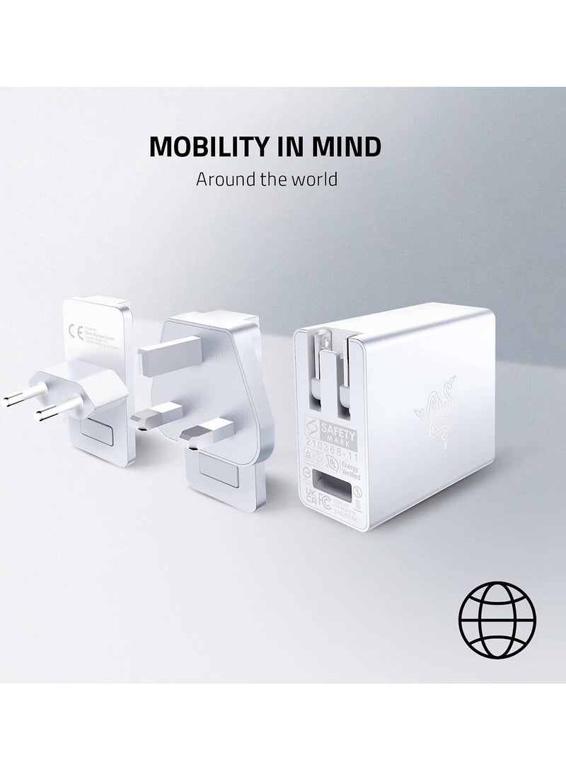 Razer USB-C 130W GaN Portable and Powerful Travel Charger - White - Image 5