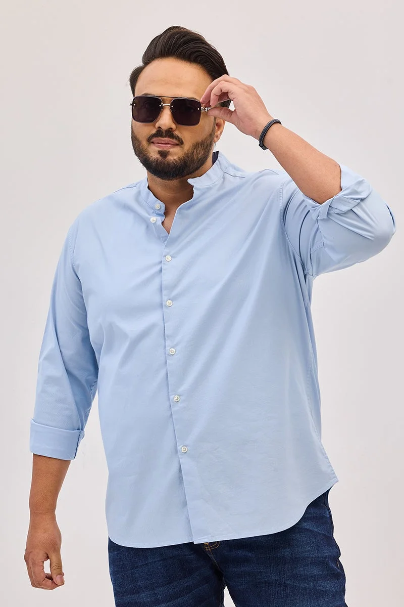 سنيتش قميص أزرق سماوي مقاس كبير بياقة ماندرين