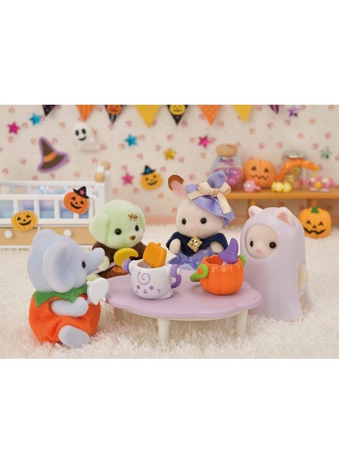 Calico Critters - Trick Or Treat Parade Limited Edition Seasonal Halloween Set With 5 Collectible Figures And Costume Accessories - Image 1
