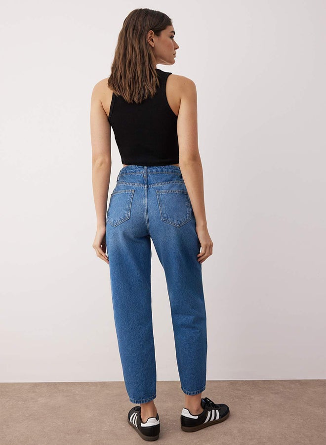 trendyol Blue High Waist Mom Jeans - Image 4