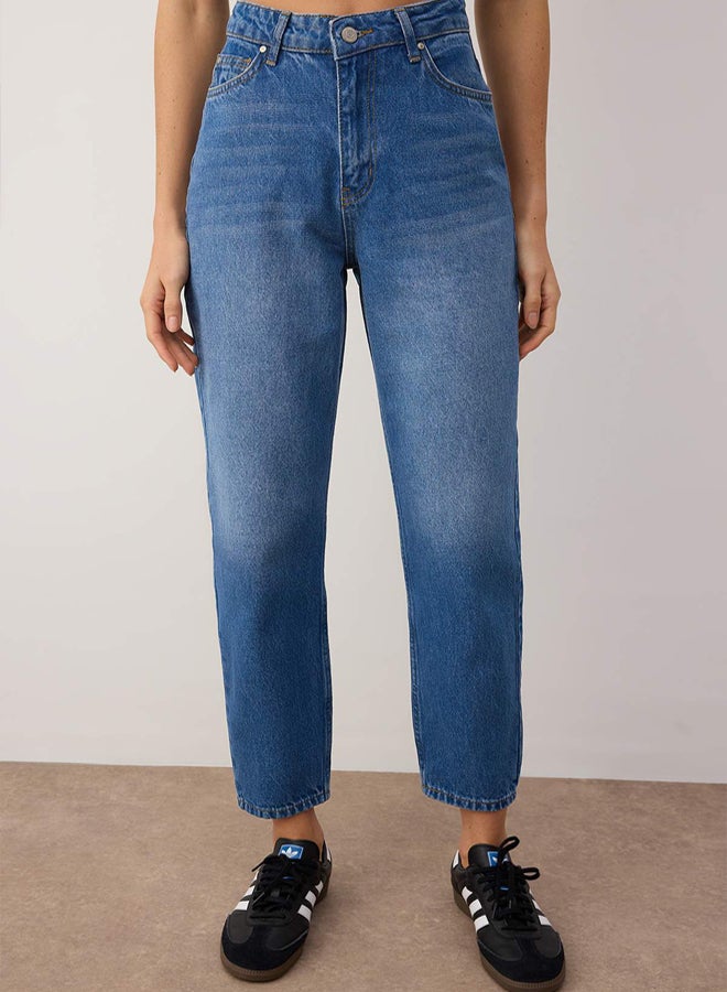 trendyol Blue High Waist Mom Jeans - Image 2