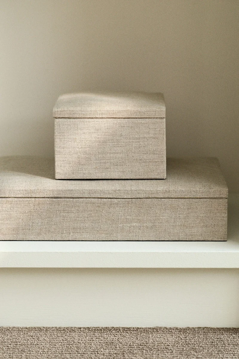 Linen jewellery box