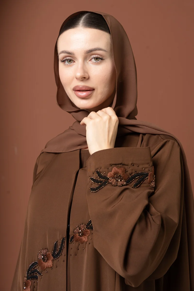 Meem by Mariyah Front open abaya with sheila
