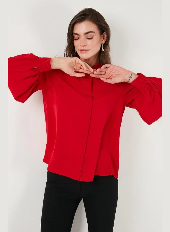 ليلا قميص نسائي بأكمام بالون وياقة سادة بتفاصيل خياطة مقاس عادي