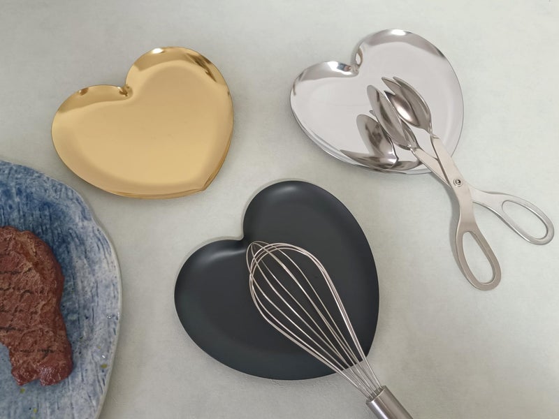 TOPYOKK Stainless Steel Spoon Rest for Stove Top, Cute Spoon Rest for Kitchen Counter, Cooking Spoon Holder for Kitchen Counter, Utensil Rest for Spatula Ladle or Tong, 1 PCS (Heart, Matte black) - Image 3