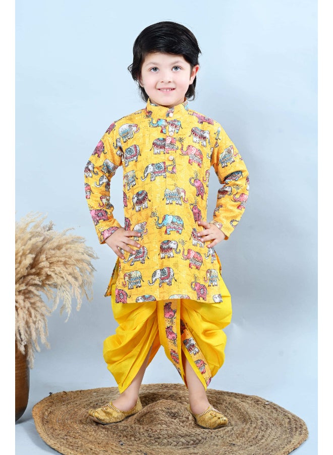 BT DEZINES طقم كورتا ودوتي للأولاد بطبعة حيوانات من القطن والحرير باللون الأصفر - Image 1