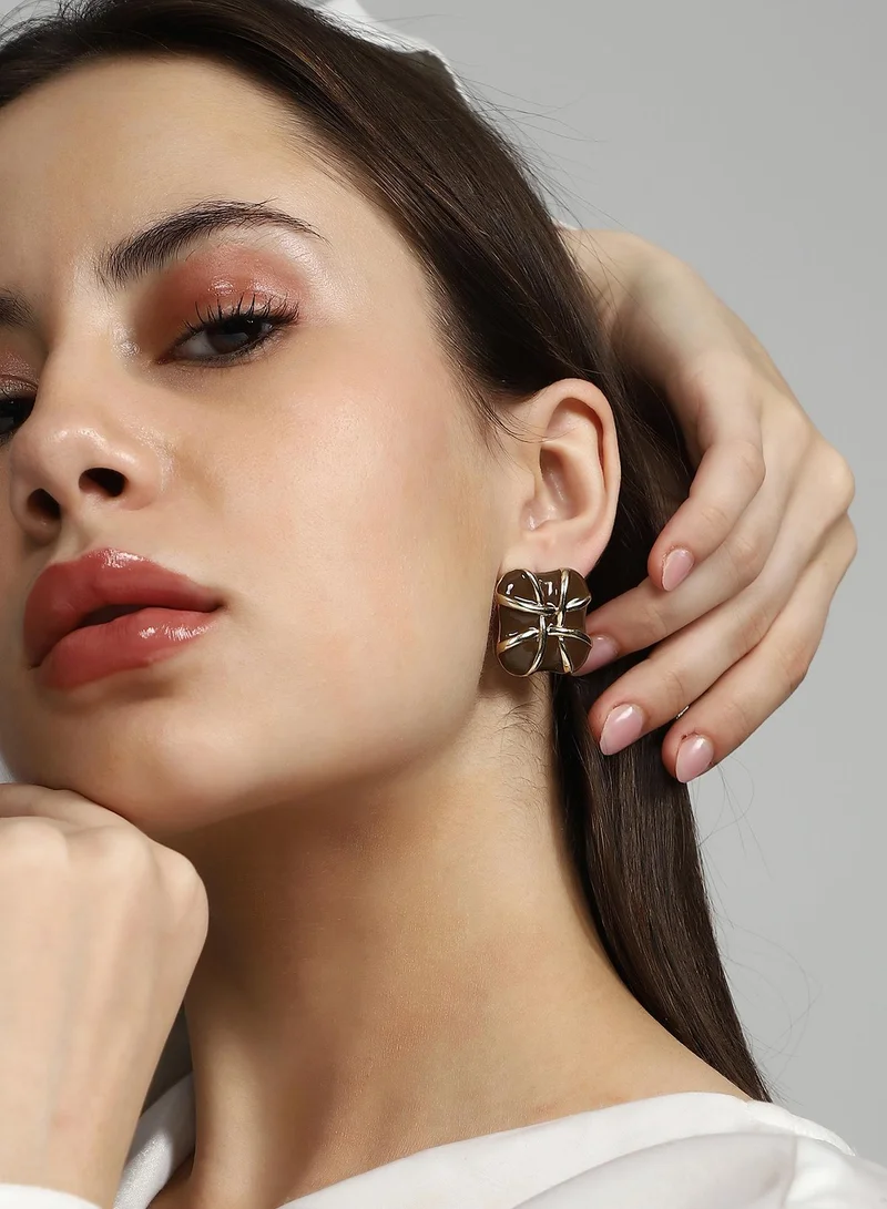 SOHI Baroness Artificial Stud Earring Jewellery